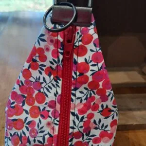 porte clé pratique avec compartiment porte-monnaie